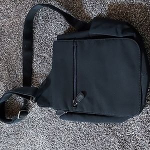 💖 NWOT,  Hobo Tech Crossbody bag